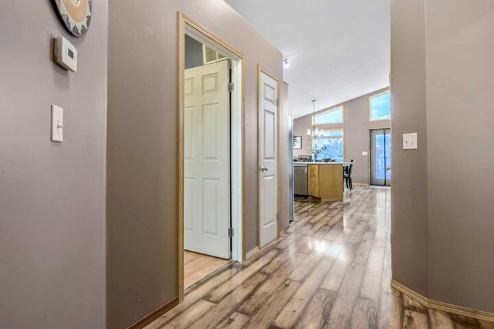 Property Photo:  62 Westland Street  AB T1S 2C2 