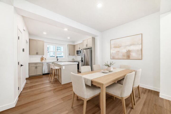 Property Photo: 30 Rochester View NW 103 AB T3L 0M8