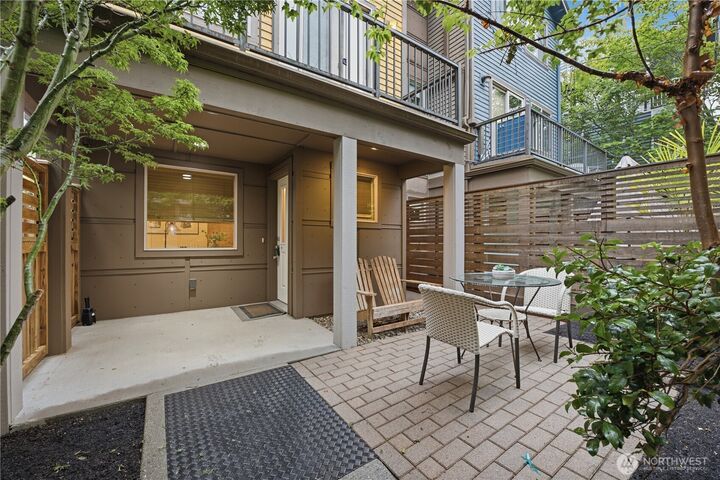 Property Photo: 7411 4th Avenue NE A WA 98115