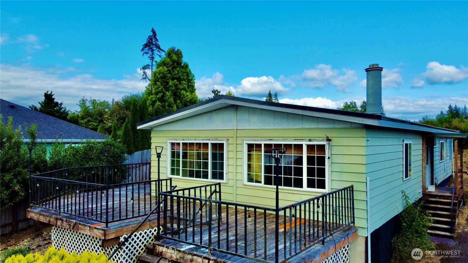 Property Photo:  260 E Olympic Drive  WA 98546 