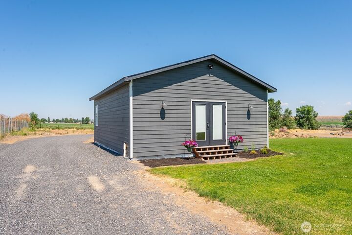 Property Photo:  10316  Road 5.9  NE  WA 98837 