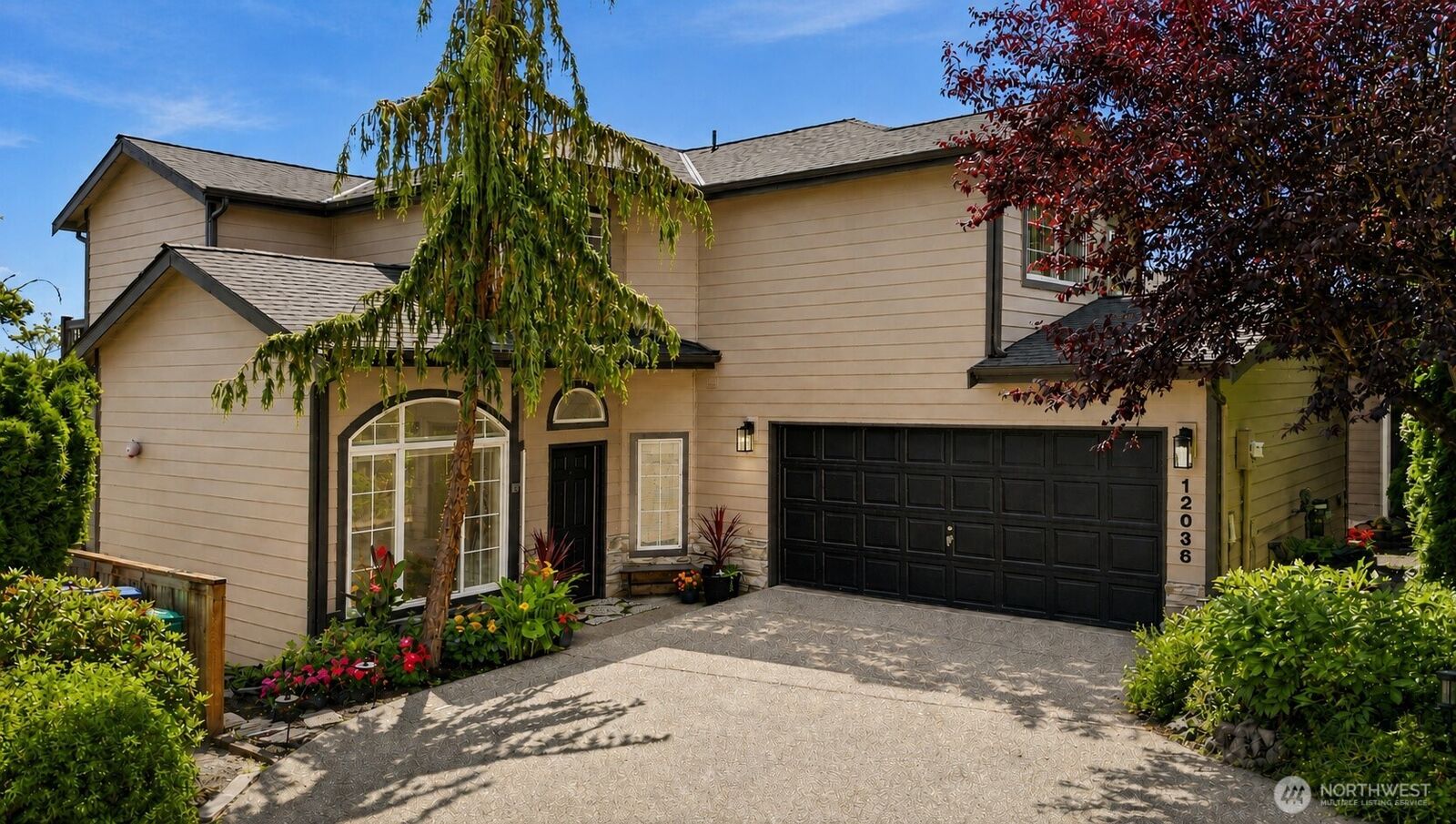 Property Photo: 12036 89th Place NE WA 98034