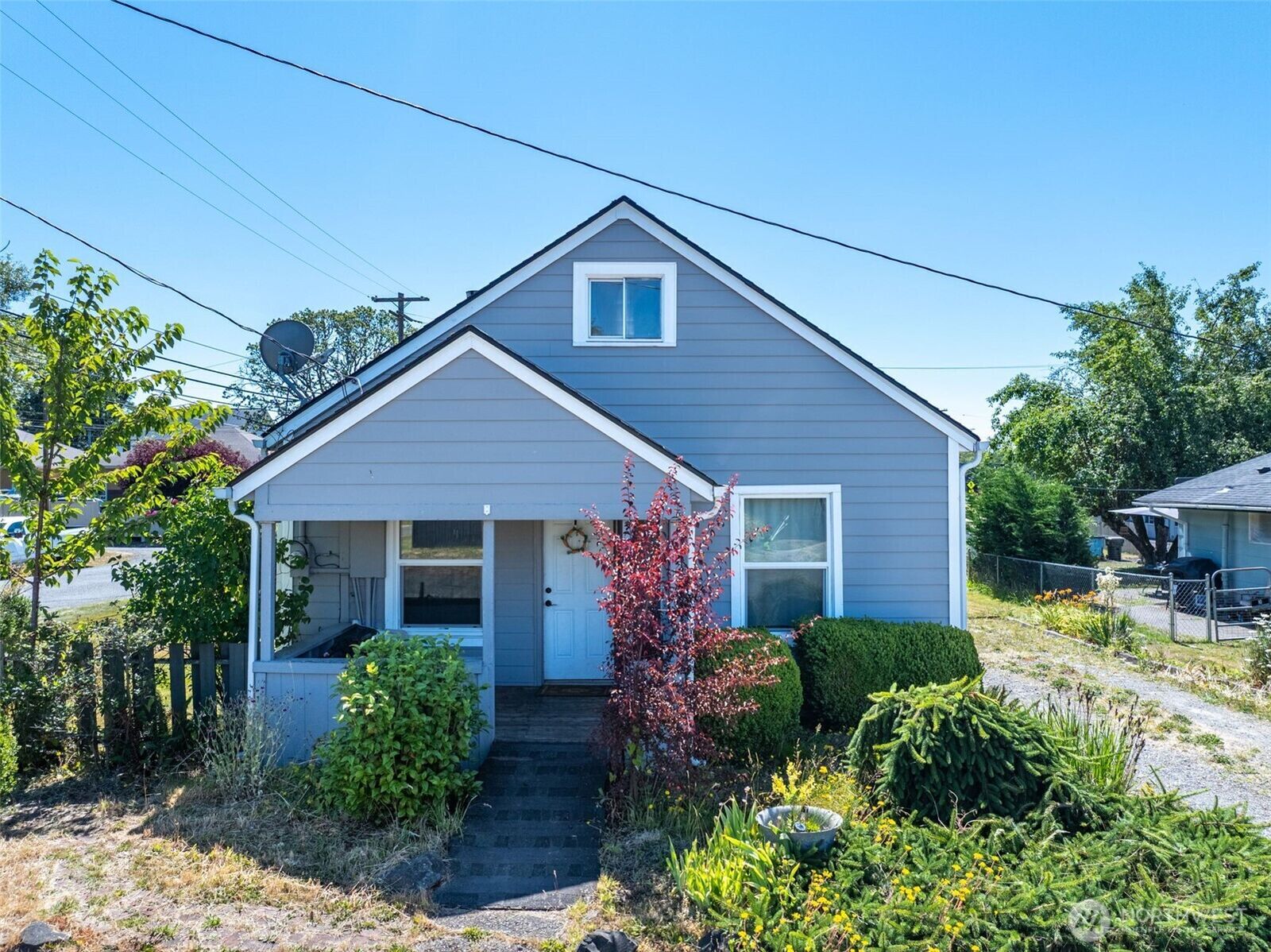 Property Photo:  117 SW 12th Street  WA 98532 