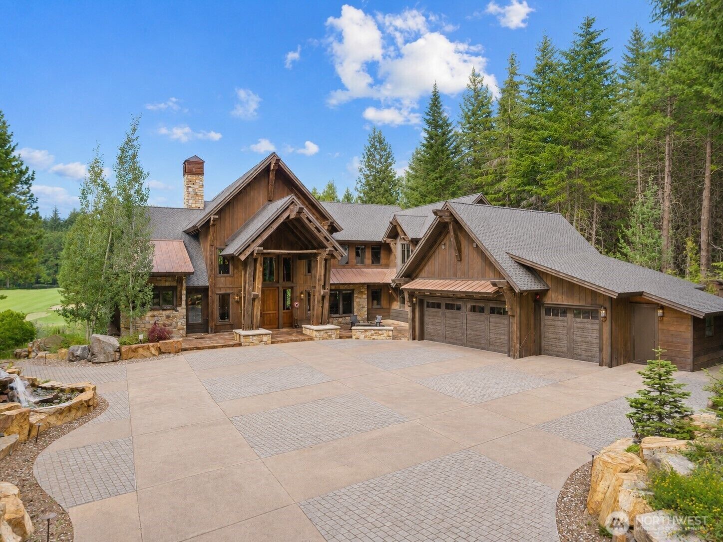 Property Photo: 1060 Ruby King Loop WA 98922
