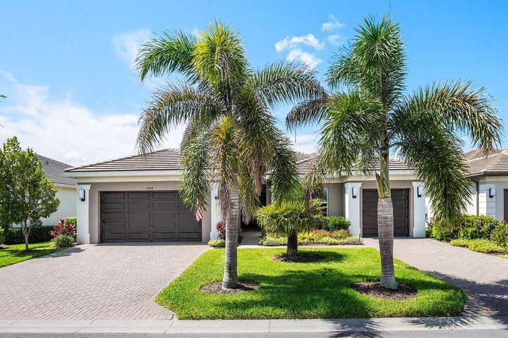 Property Photo:  12818 SW Sea Goddess Lane  FL 34987 