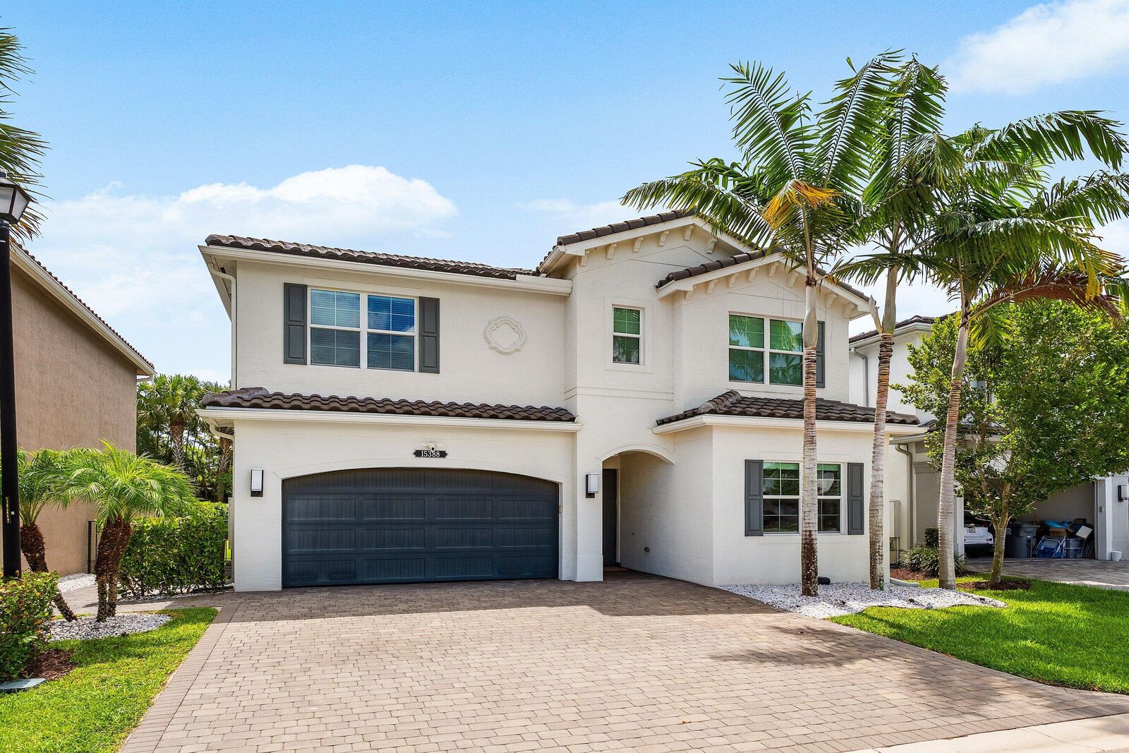Property Photo: 15388 Green River Court FL 33446