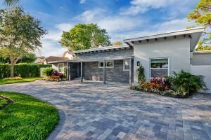 Property Photo: 959 SW 18th Street E FL 33486