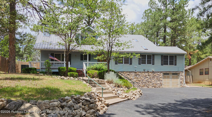 Property Photo: 1011 Hull Road NM 88345