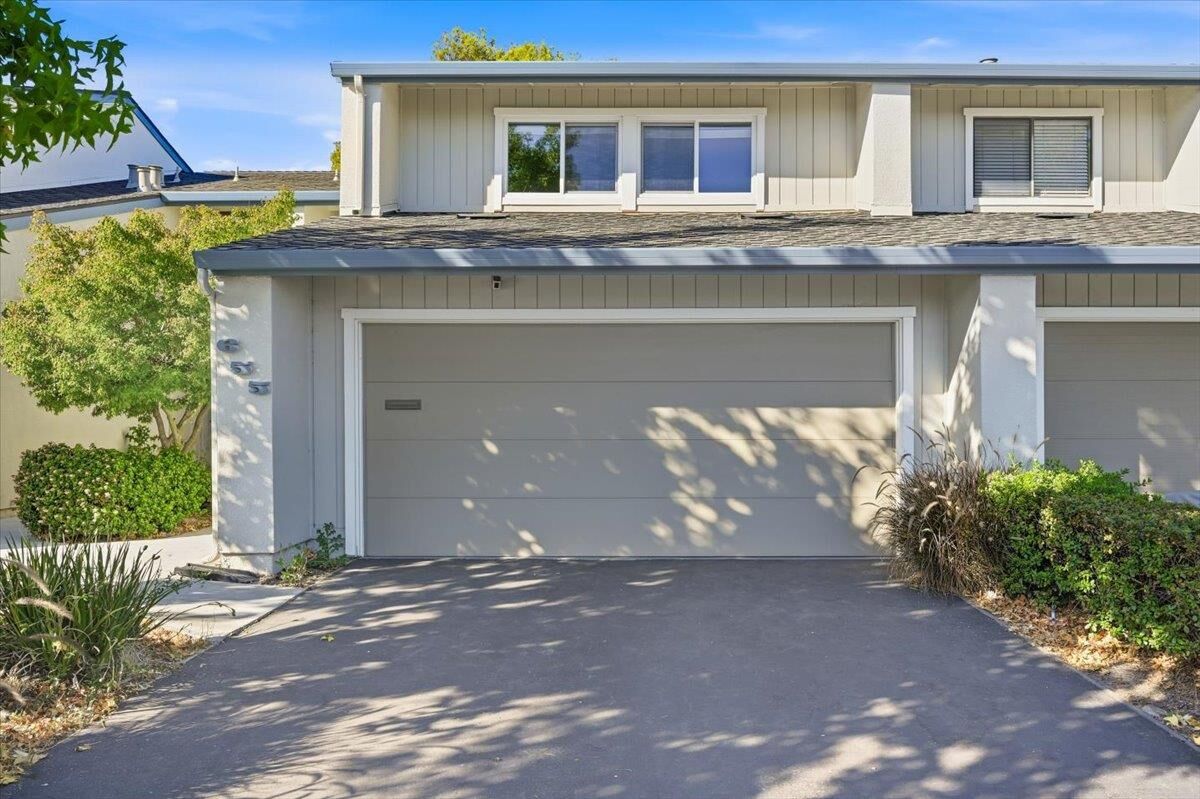 Property Photo: 655 Libra Lane CA 94404