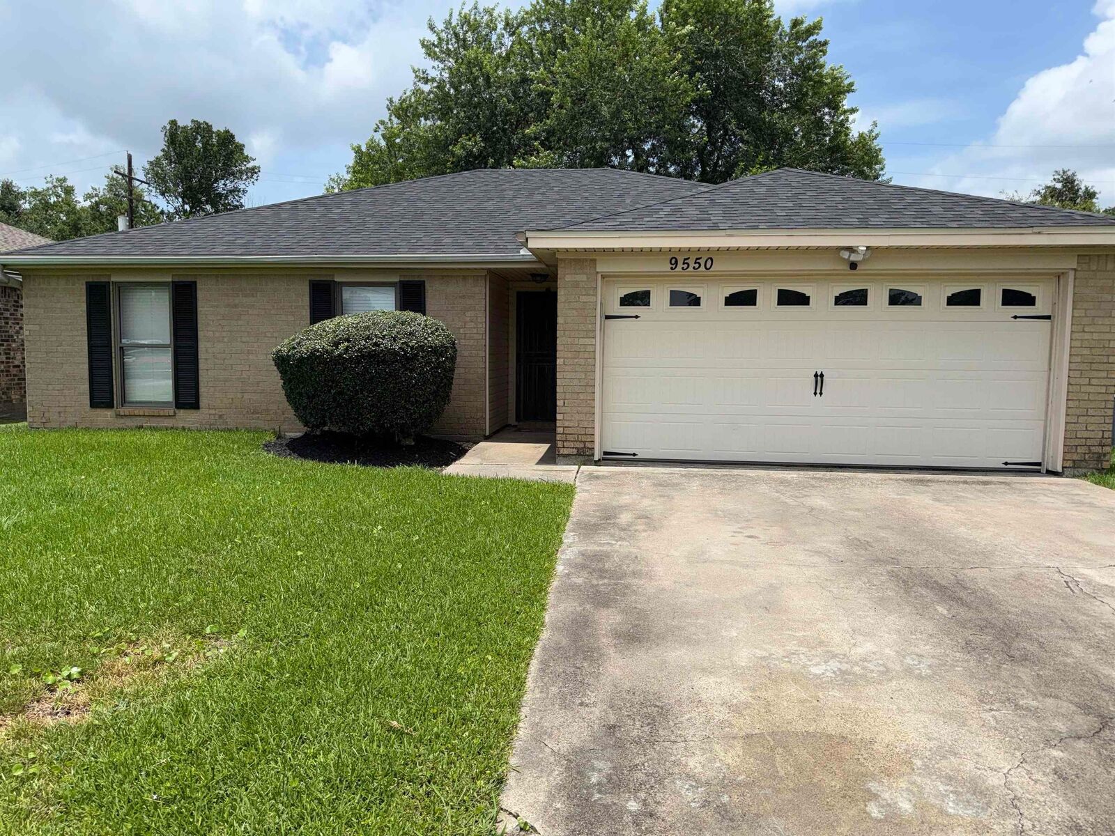 Property Photo: 9550 Faggard Rd TX 77707
