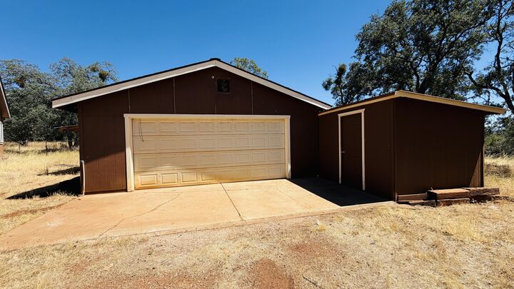 Property Photo: 30770 Battle Creek Bottom Road CA 96059