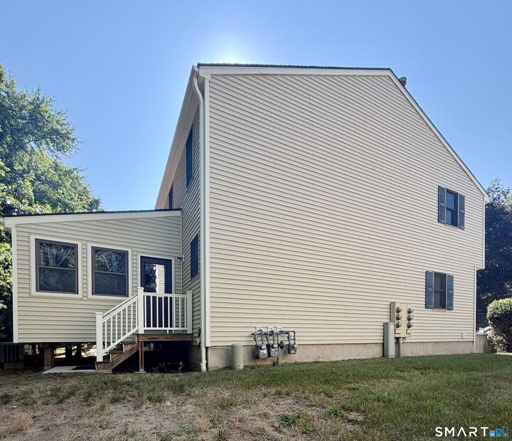 Property Photo: 24 Brookside Village 24 CT 06082