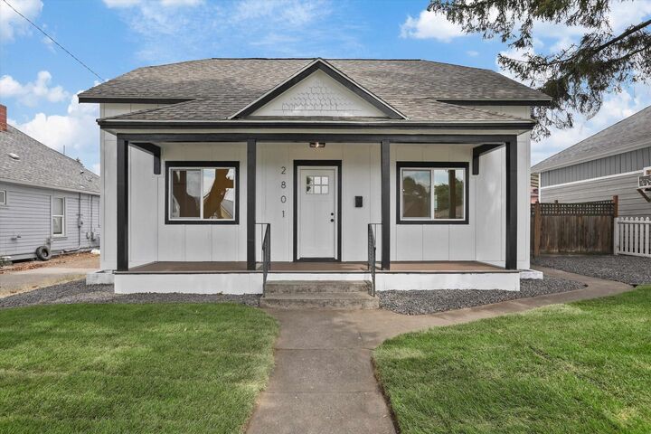 Property Photo: 2801 E Diamond Ave WA 99217