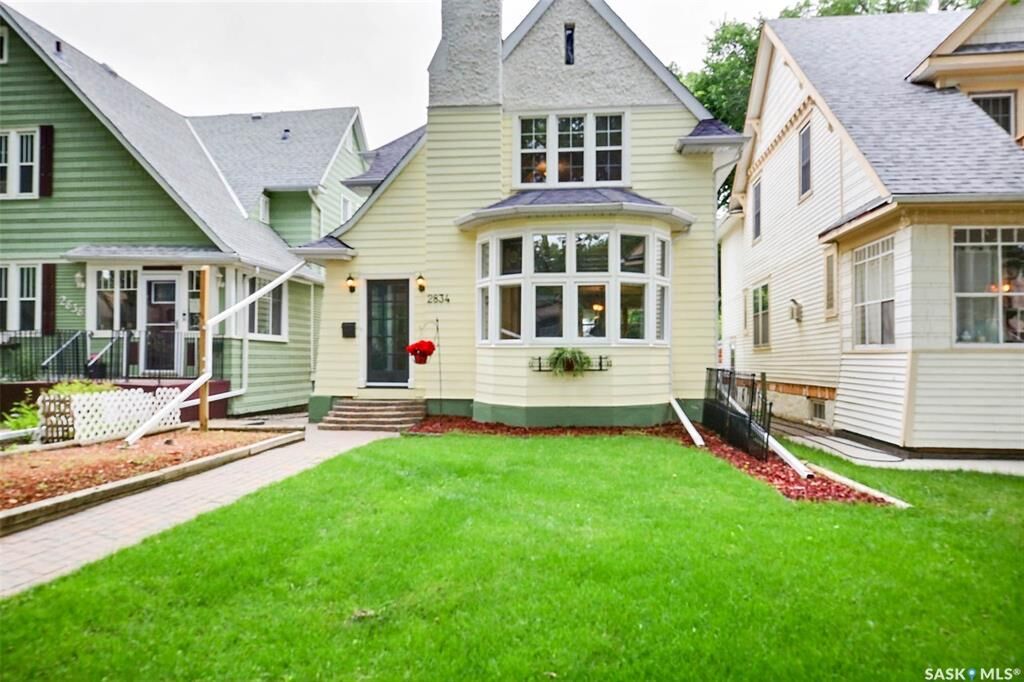 Property Photo: 2834 Rae Street SK S4S 1R3