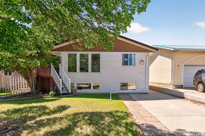 1027 Vaughan Street — photo 1