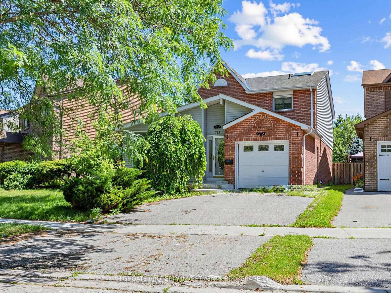 Property Photo: 739 Edgewood Road ON L1V 2Z7