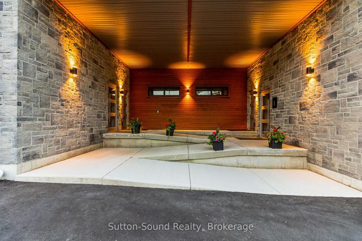 Property Photo: 535 #103 Isaac Street ON N0H 2T0