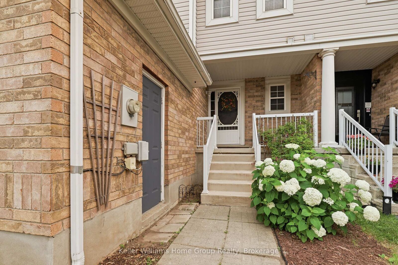 Property Photo: 20 Werstine Terrace ON N3C 4G7