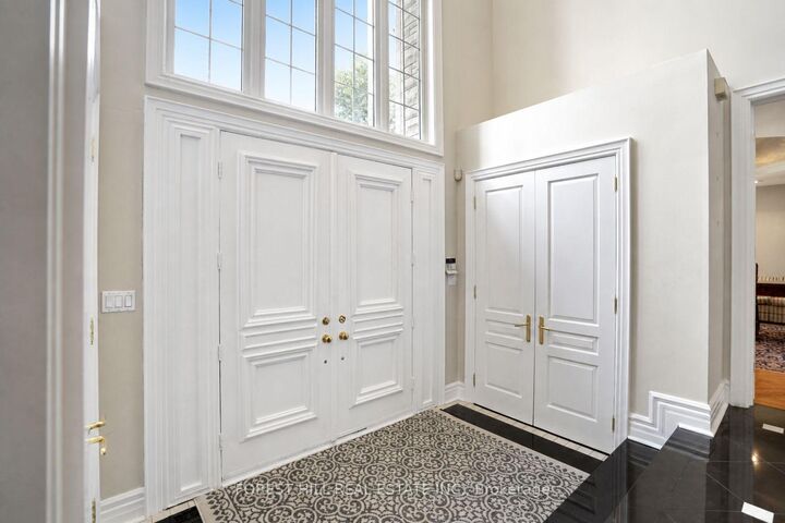 161 Renaissance Court — photo 1