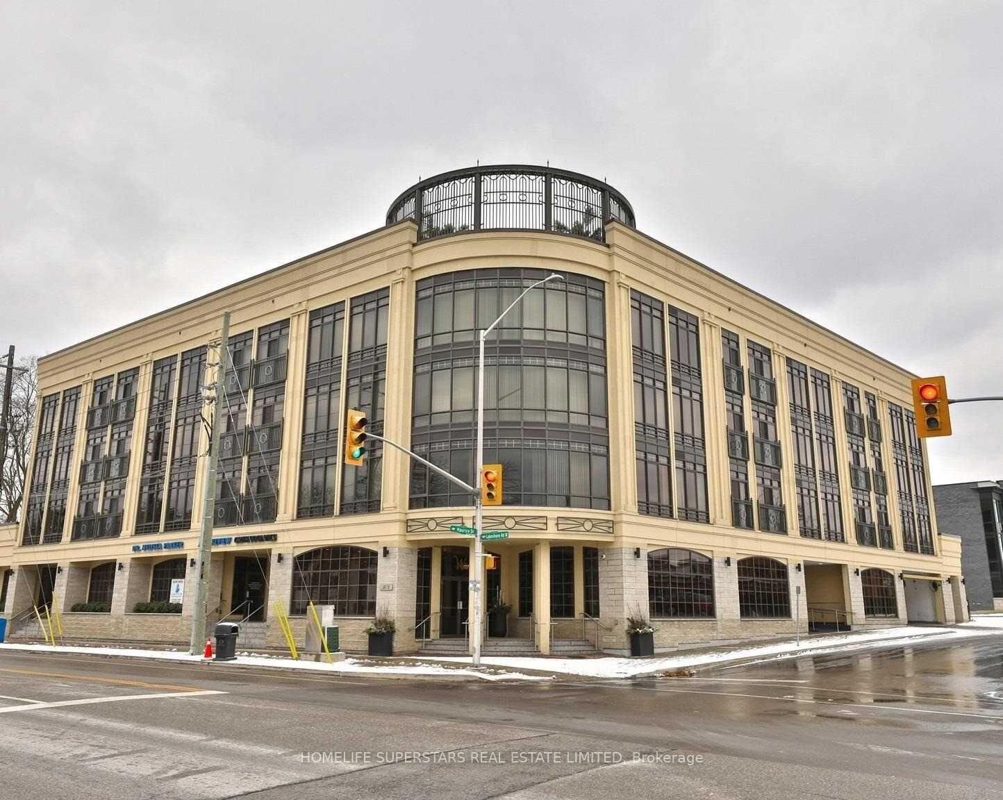 Property Photo: 205 Lakeshore Road W 302 ON L6K 0H8