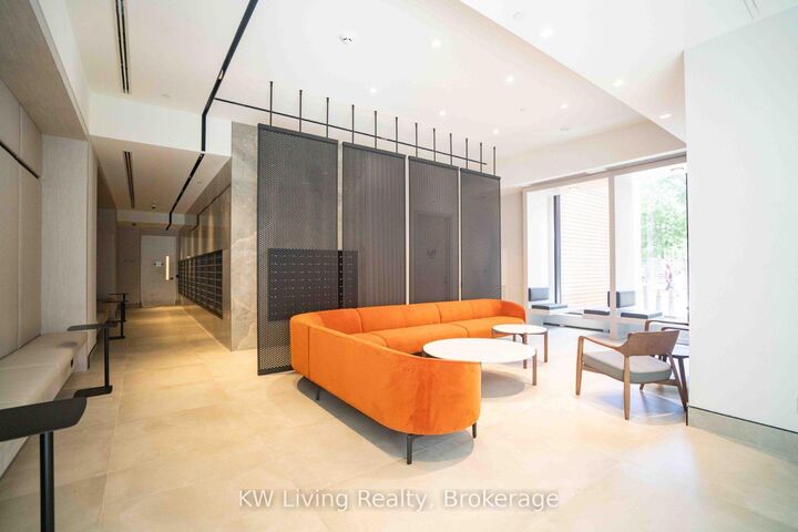 Property Photo: 609 Sherbourne Street 3609 ON M4X 0A4