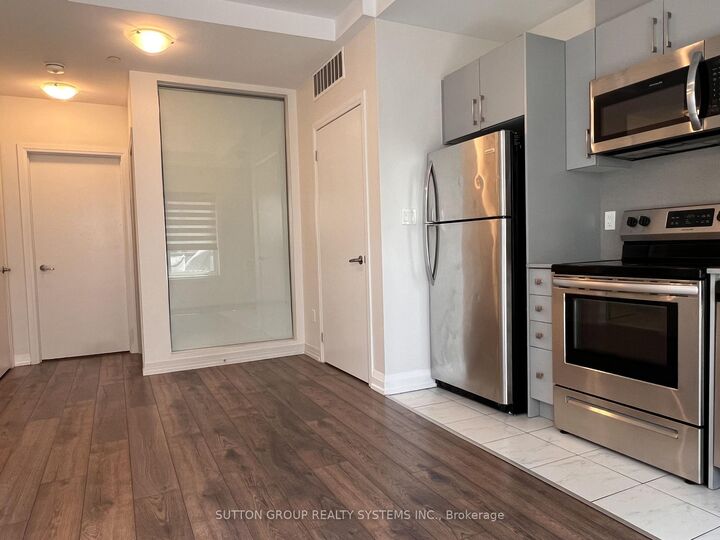 Property Photo: 400 The East Mall N/A 203 ON M9B 3Z9