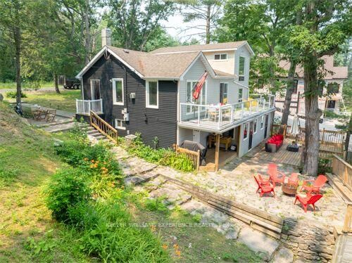 Property Photo: 7847 Oakridge Drive ON L0K 2B0