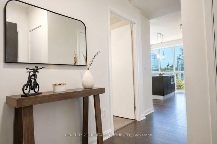 Property Photo:  11 Bogert Avenue NE 708  ON M2N 0H4 