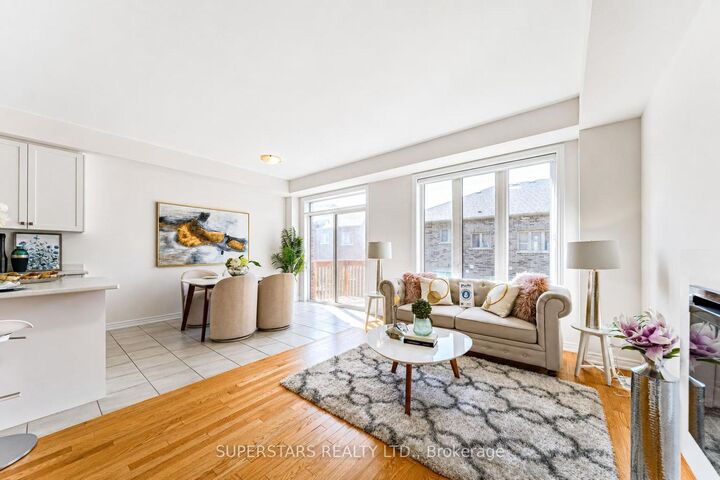 Property Photo:  919 Elizabeth Mackenzie Drive  ON L1X 0P5 