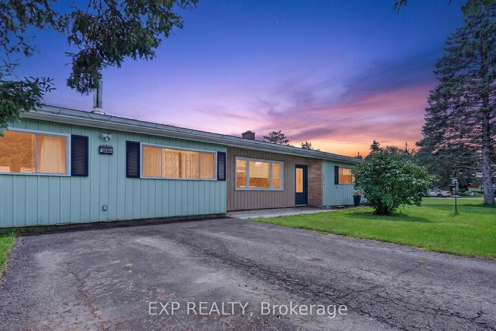Property Photo: 1340 Mory Street ON K1T 1C9