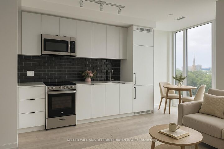 Property Photo:  285 Dufferin Street 727  ON M6K 0J2 