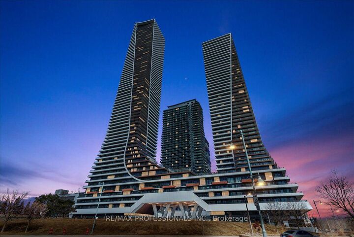 Property Photo: 30 Shore Breeze Drive 1422 ON M8V 0J1