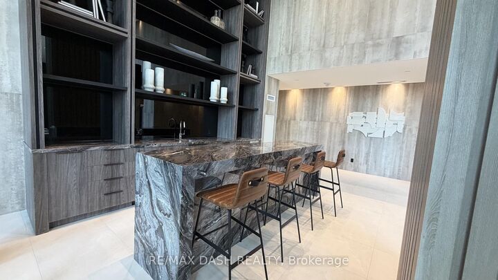 Property Photo: 10 Flavelle Trail 2201 ON L4L 1V8