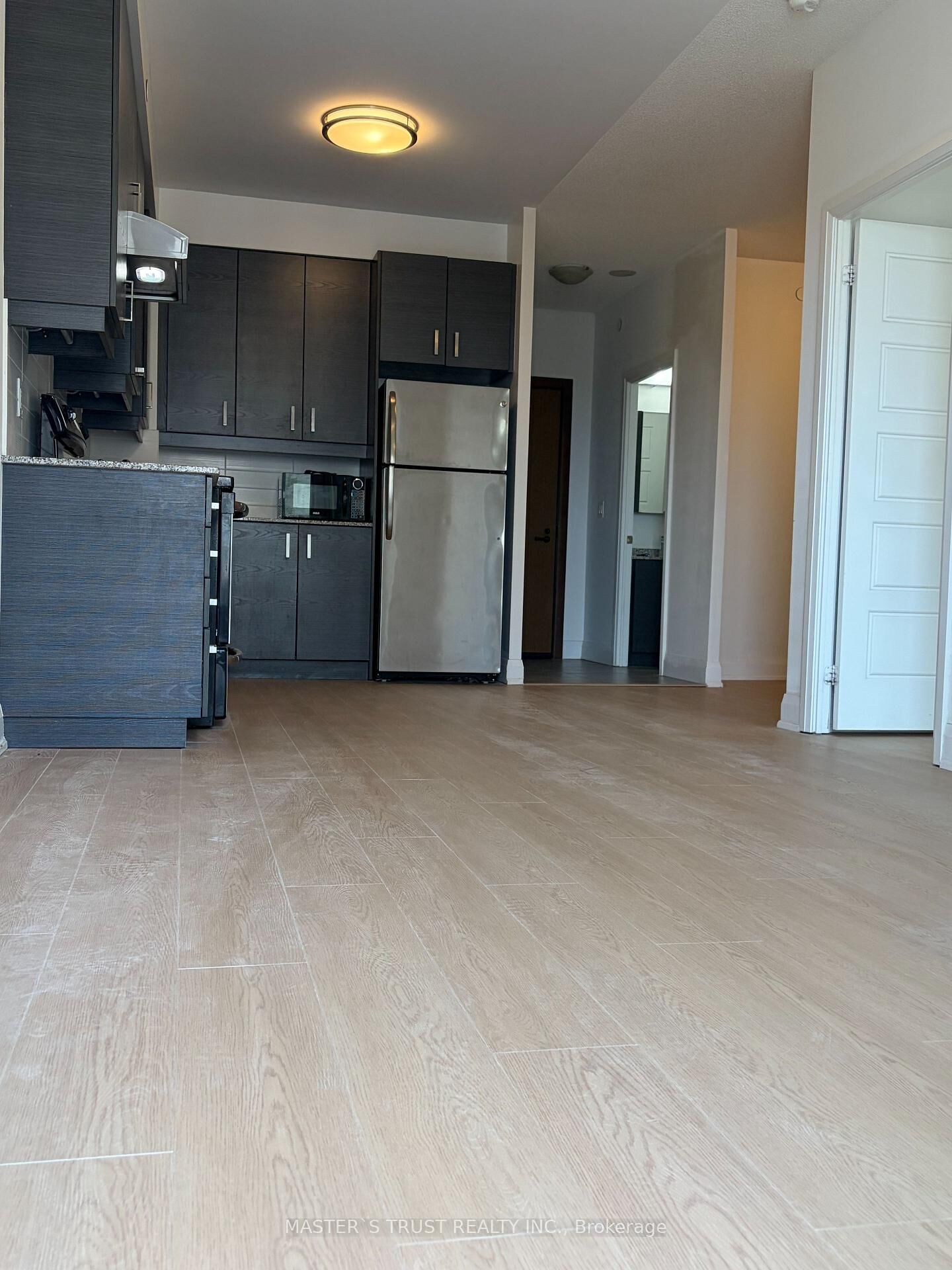 Property Photo: 8228 Birchmount Road 621 ON L3R 1A6
