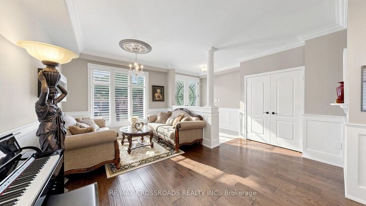 Property Photo: 22 Bartlett Road ON L6C 2Y6