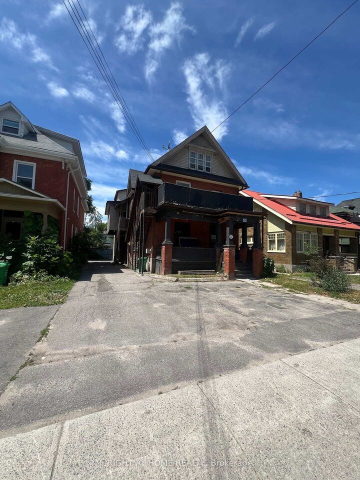 541 Aylmer Street N — photo 1