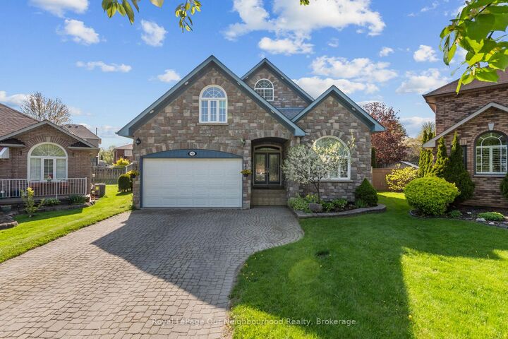 Property Photo: 941 Tillison Avenue ON K9A 5N2