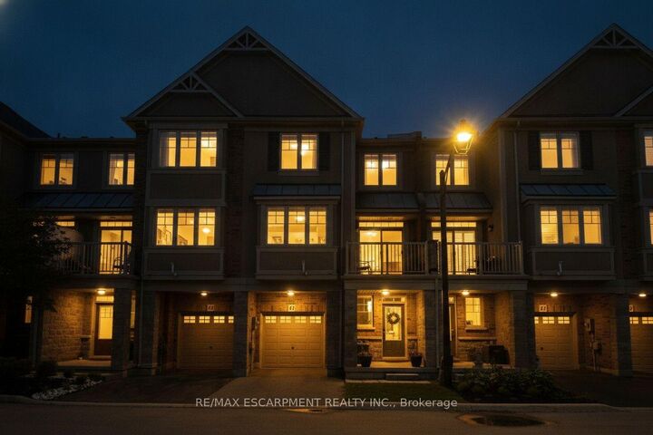 Property Photo: 201 Westbank Trail 43 ON L8J 0H4