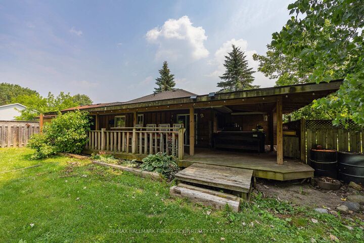 Property Photo:  469 Absalom Road  ON K0H 1G0 
