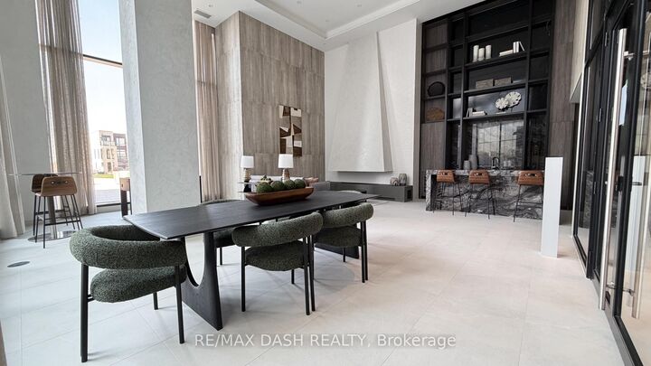 Property Photo: 6 Flavelle Trail 618 ON L4L 1V8