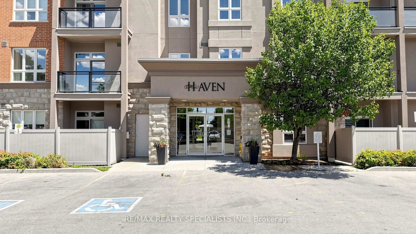 Property Photo: 5317 Upper Middle Road 408 ON L7L 0G8