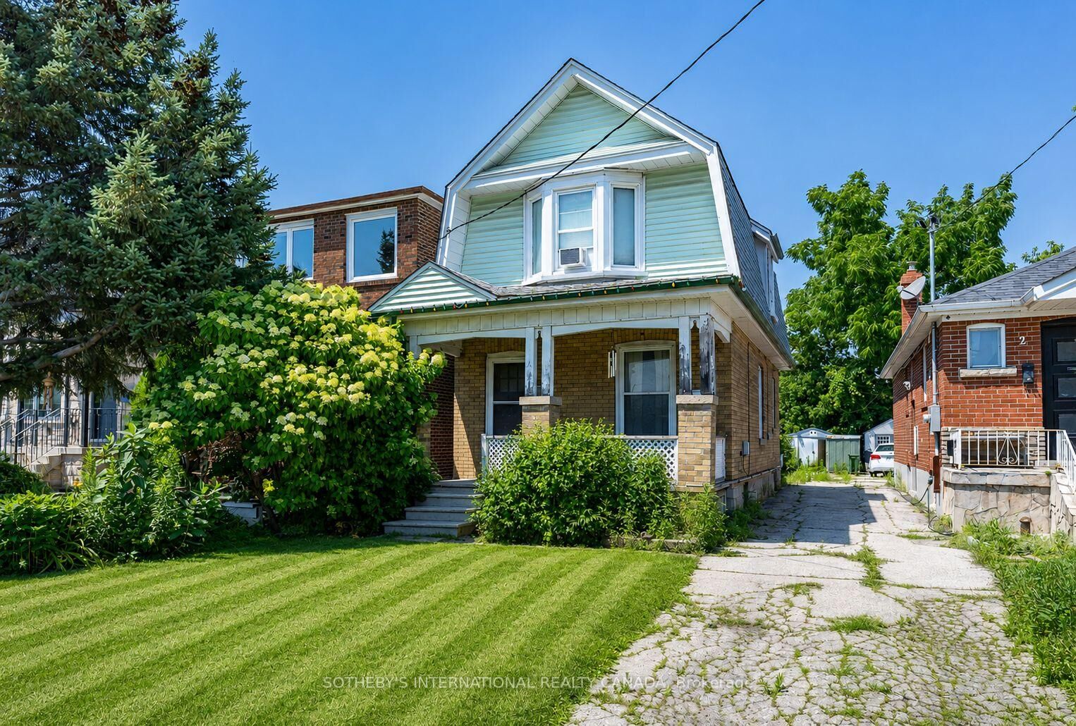 Property Photo:  4 Marshall Boulevard  ON M6N 2R7 