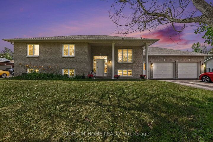 Property Photo:  1588 Scottanne Street  ON K4P 1R3 