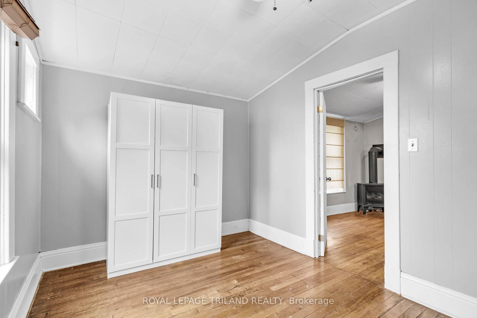 Property Photo: 101 Scott Street B ON N5P 1L2