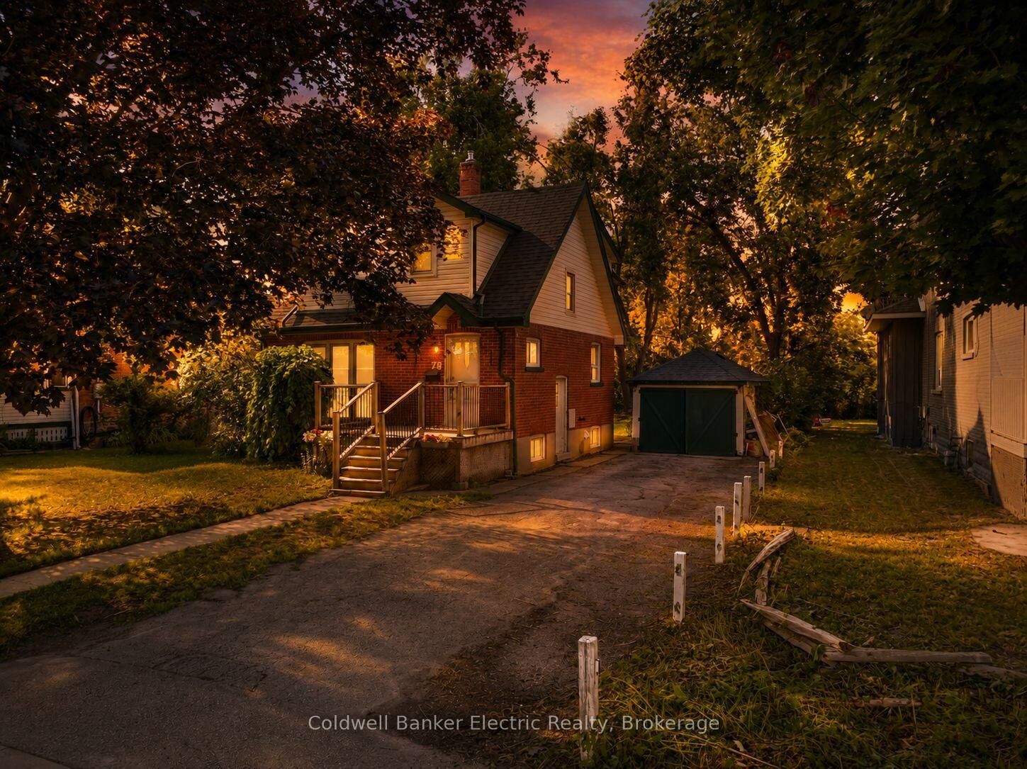 Property Photo: 78 Melbourne Street W ON K9V 2T3