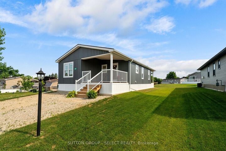 Property Photo: 211 Carolynn Way Lot 6 ON N4W 3G8