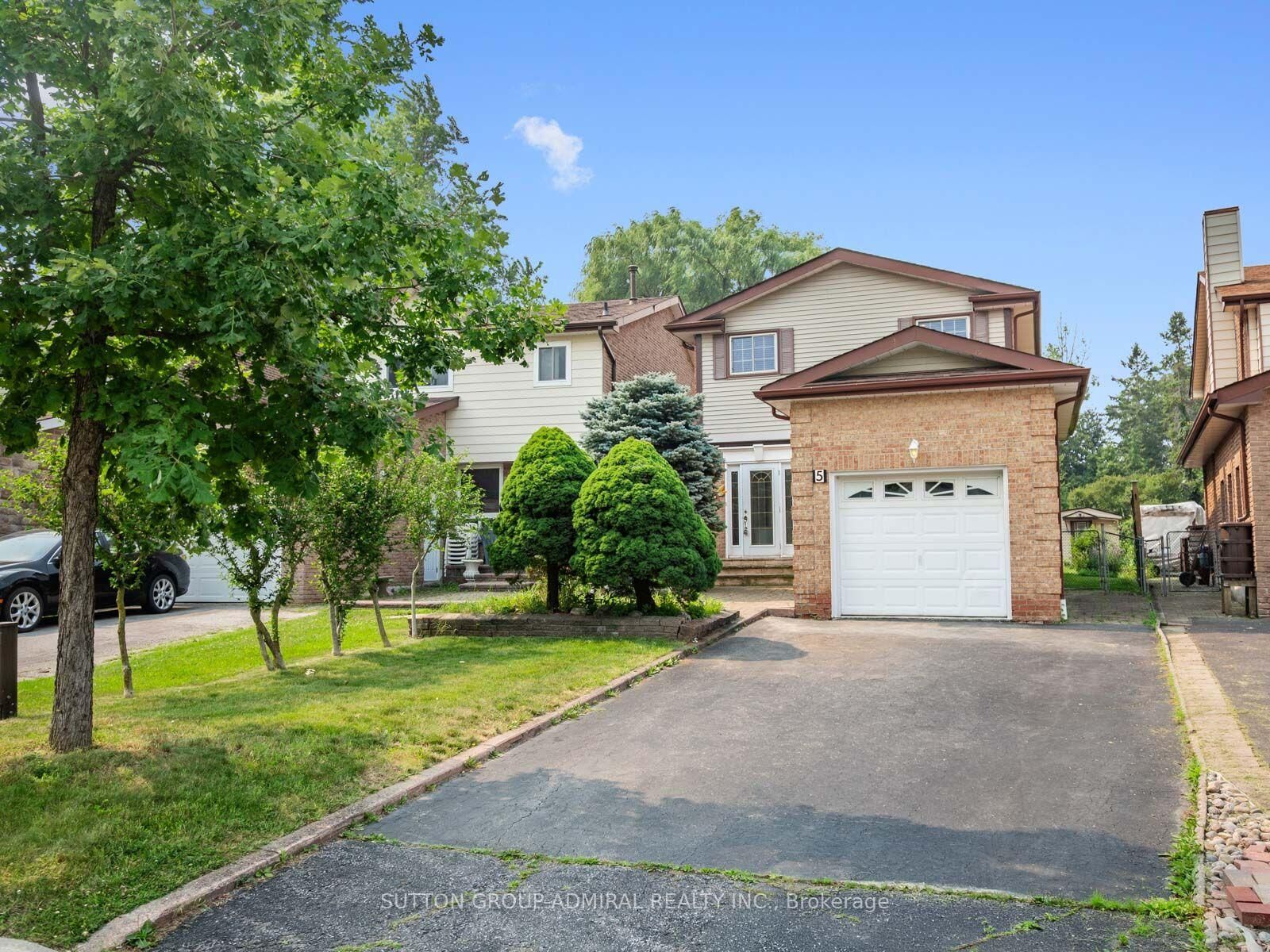 Property Photo: 5 Durie Lane ON L3T 5H4