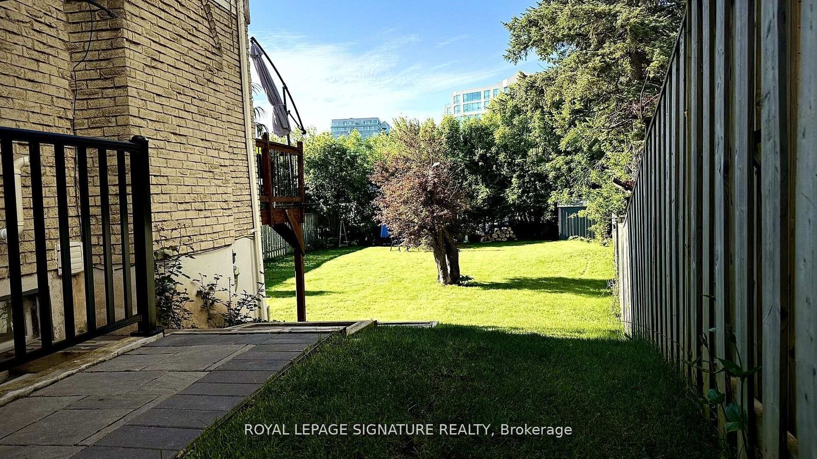 Property Photo: 91 Tamarack Drive Bsmt ON L3T 4W2