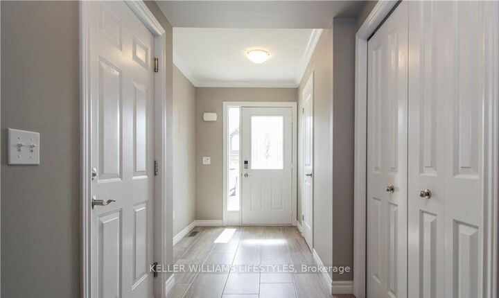 Property Photo: 3415 Castle Rock Place 14 ON N6L 0C8