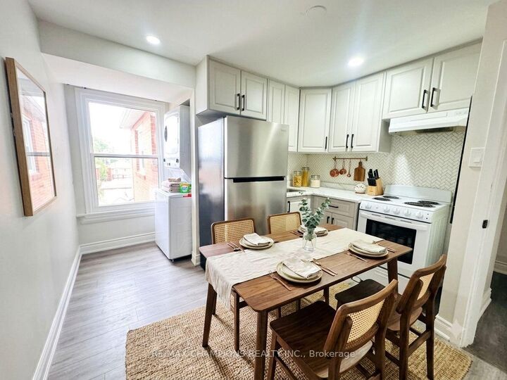 Property Photo: 196 Caledonia Road 2nd Flr ON M6E 4S7